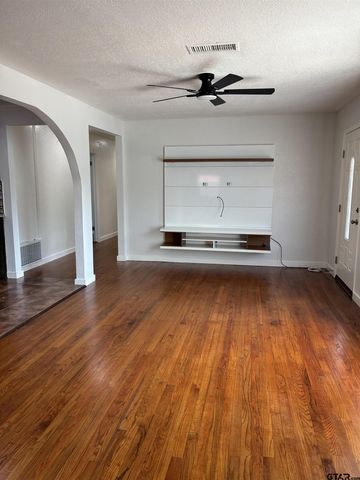 800 S Palmer St, Tyler, TX 75701
