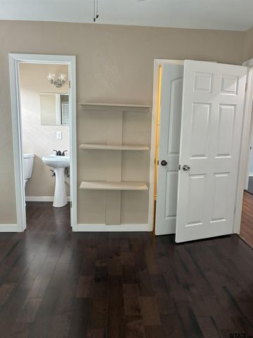 800 S Palmer St, Tyler, TX 75701