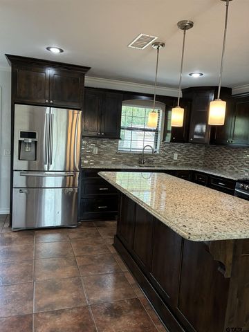 800 S Palmer St, Tyler, TX 75701