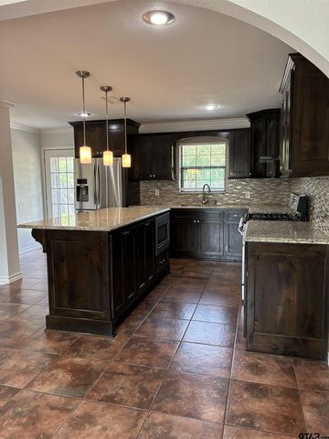 800 S Palmer St, Tyler, TX 75701