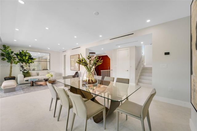 285 Woodcrest Rd, Key Biscayne, FL 33149