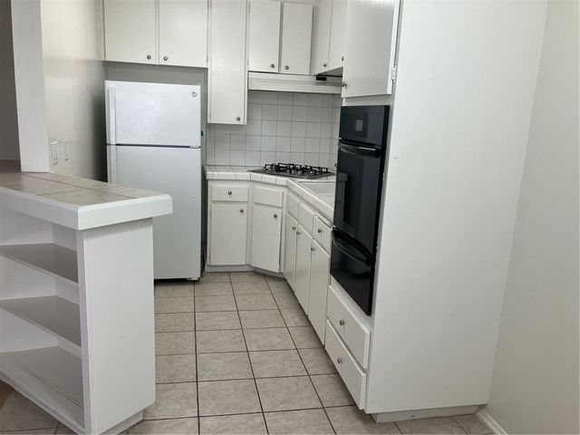 251 N Craig Avenue 1, Pasadena, CA 91107