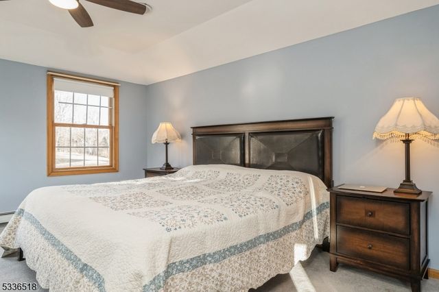 7 Tara Ct, Hardwick Twp., NJ 07825