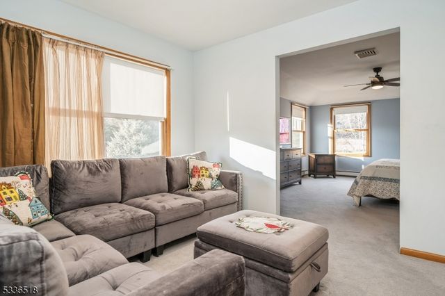 7 Tara Ct, Hardwick Twp., NJ 07825