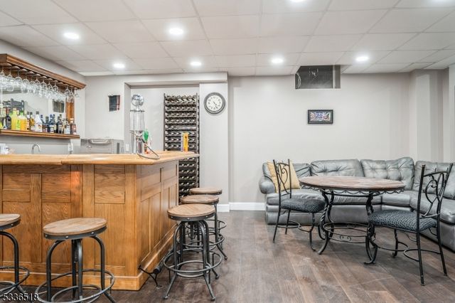 7 Tara Ct, Hardwick Twp., NJ 07825