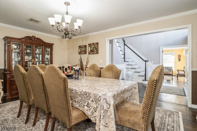 7 Tara Ct, Hardwick Twp., NJ 07825
