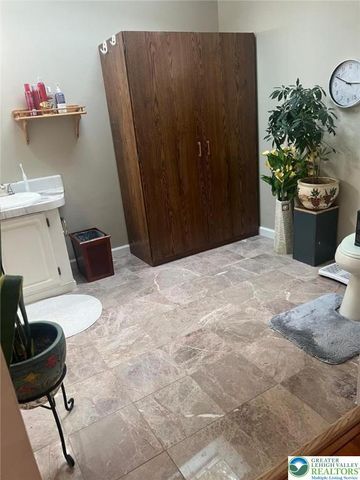 55 Sycamore Drive, Moore Twp, PA 18014