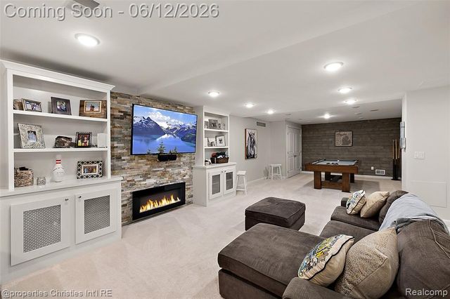 470 Orchard Drive, Northville, MI 48167