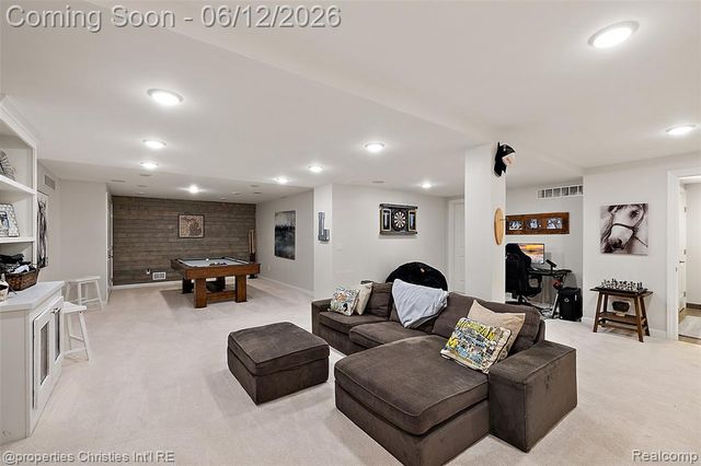 470 Orchard Drive, Northville, MI 48167