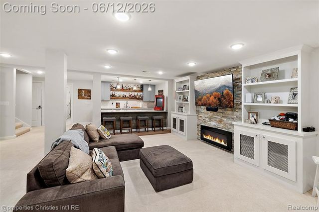 470 Orchard Drive, Northville, MI 48167