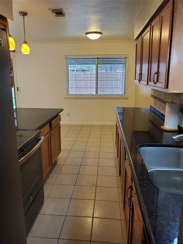 2225 Ruby Road, Irving, TX 75060