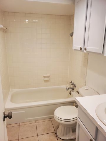 2225 Ruby Road, Irving, TX 75060