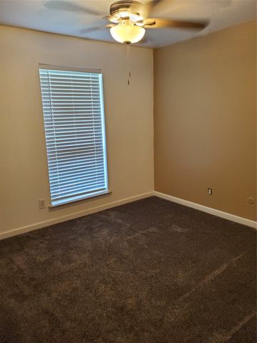 2225 Ruby Road, Irving, TX 75060