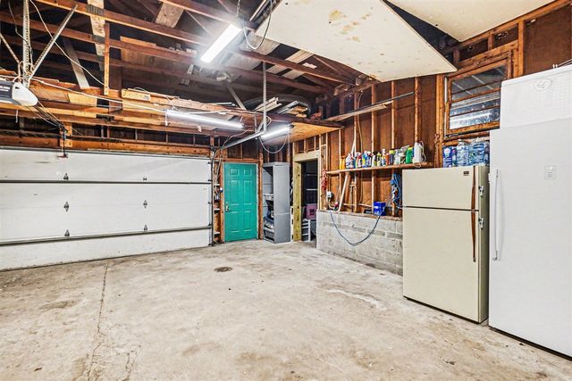 14051 17 Mile Road, Rodney, MI 49342