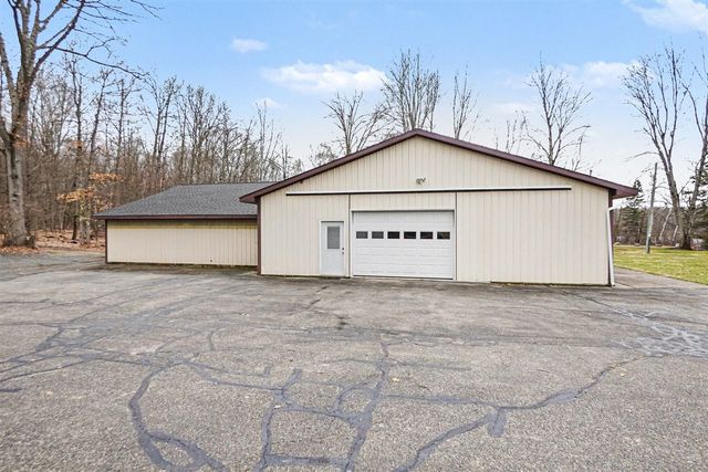 14051 17 Mile Road, Rodney, MI 49342
