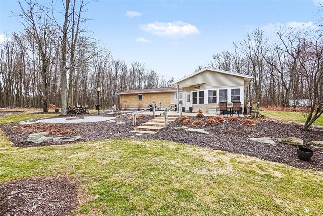 14051 17 Mile Road, Rodney, MI 49342