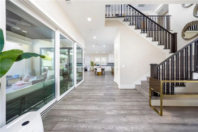 81 Ray, Irvine, CA 92618