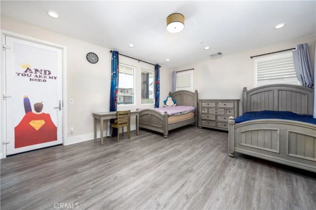 81 Ray, Irvine, CA 92618