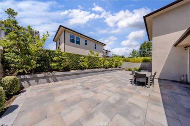 81 Ray, Irvine, CA 92618