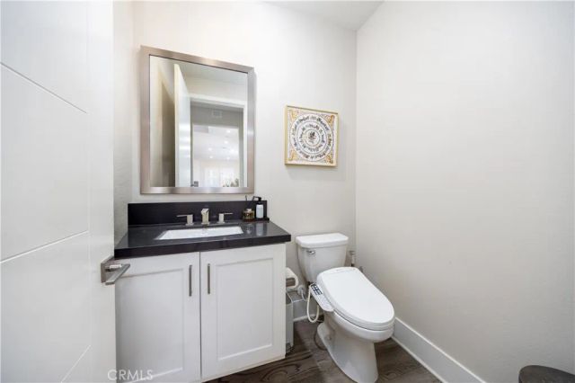 81 Ray, Irvine, CA 92618