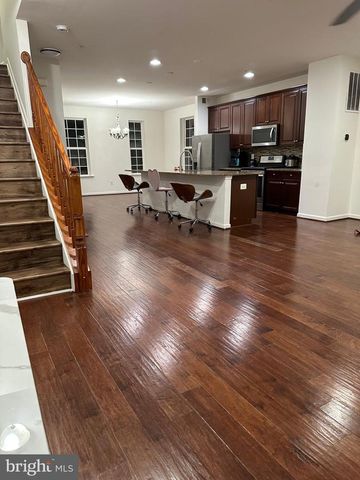 7968 QUIDDITCH LN, Elkridge, MD 21075