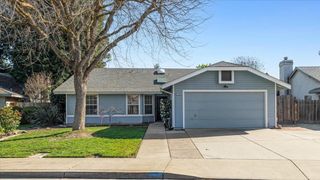 2192 Royal Wood Ln, Turlock, CA 95380