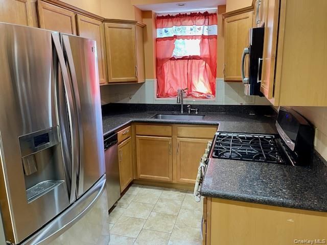 50-56 43rd Street, Woodside, NY 11377