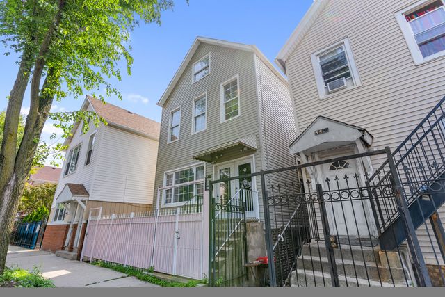4418 S Honore Street, Chicago, IL 60609