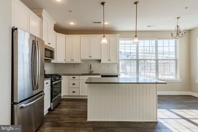 772 W 2ND ST, Lansdale, PA 19446