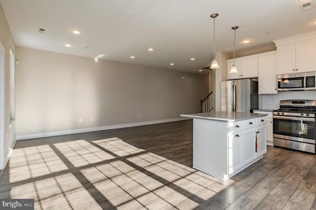 772 W 2ND ST, Lansdale, PA 19446