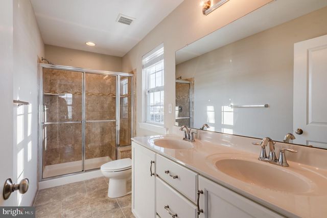 772 W 2ND ST, Lansdale, PA 19446