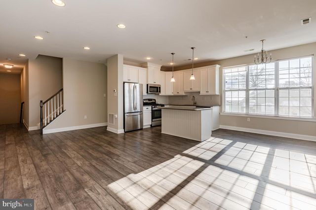 772 W 2ND ST, Lansdale, PA 19446