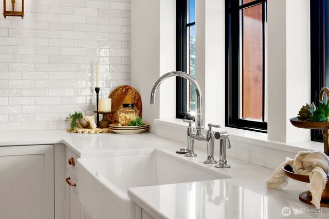 5700 Denali Lane, Bellingham, WA 98226