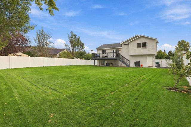 24281 E Sharp Ave, Liberty Lake, WA 99019