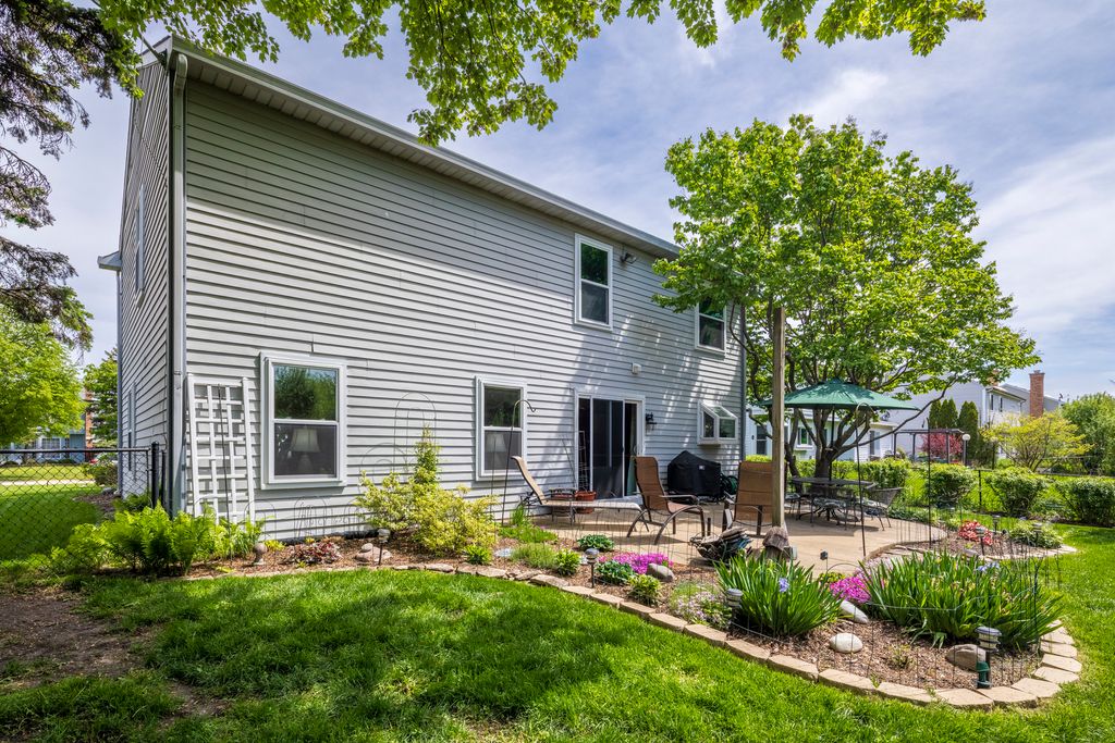 Image 21 of property listing at 1849 Pastoral Lane, Hanover Park, IL 60133
