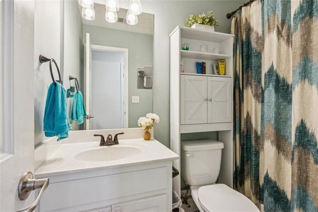 1221 FOUNTAIN HEAD Court, Lawrenceville, GA 30043