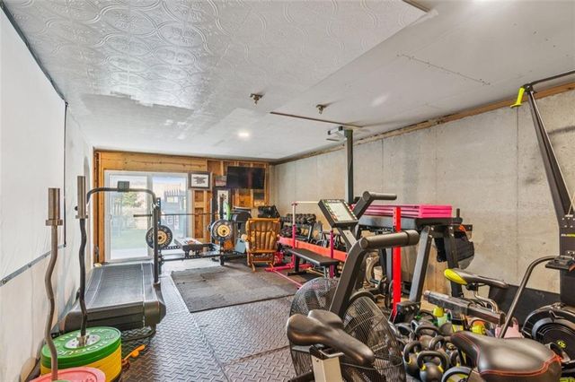1221 FOUNTAIN HEAD Court, Lawrenceville, GA 30043