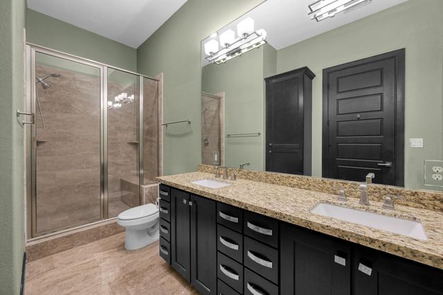 828 Lake View Drive, Montgomery, TX 77356