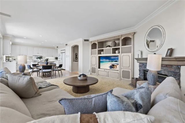 30 Groveside Drive, Aliso Viejo, CA 92656