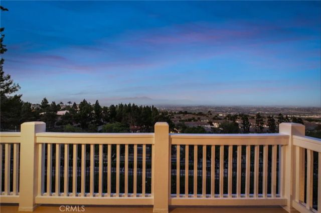 30 Groveside Drive, Aliso Viejo, CA 92656
