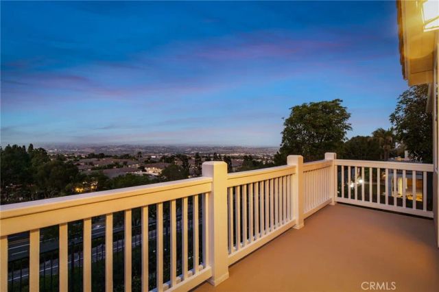 30 Groveside Drive, Aliso Viejo, CA 92656