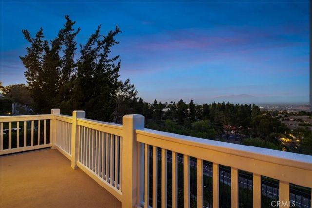 30 Groveside Drive, Aliso Viejo, CA 92656