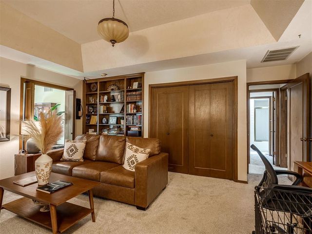 10604 Admiral Drive, Oklahoma City, OK 73162