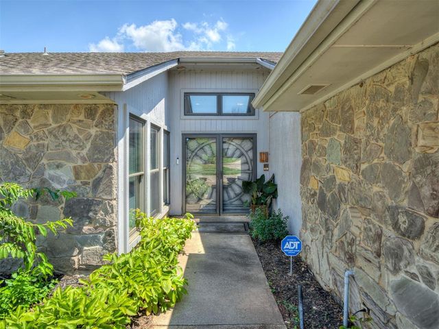 10604 Admiral Drive, Oklahoma City, OK 73162