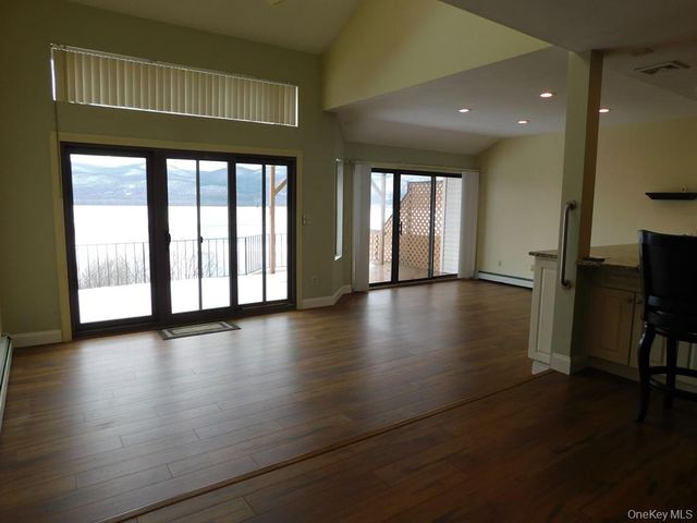 729 Hewitt Lane, New Windsor, NY 12553