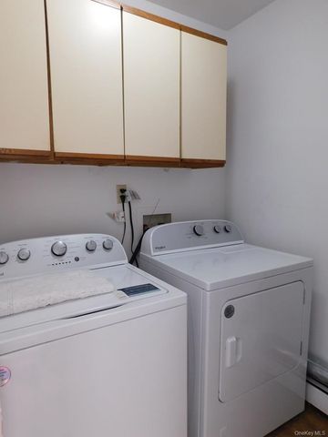 729 Hewitt Lane, New Windsor, NY 12553