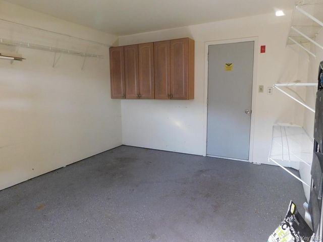 729 Hewitt Lane, New Windsor, NY 12553