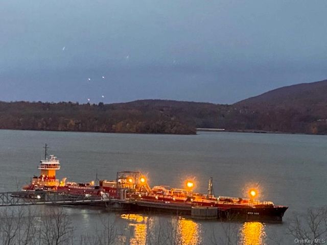 729 Hewitt Lane, New Windsor, NY 12553