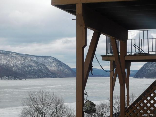 729 Hewitt Lane, New Windsor, NY 12553