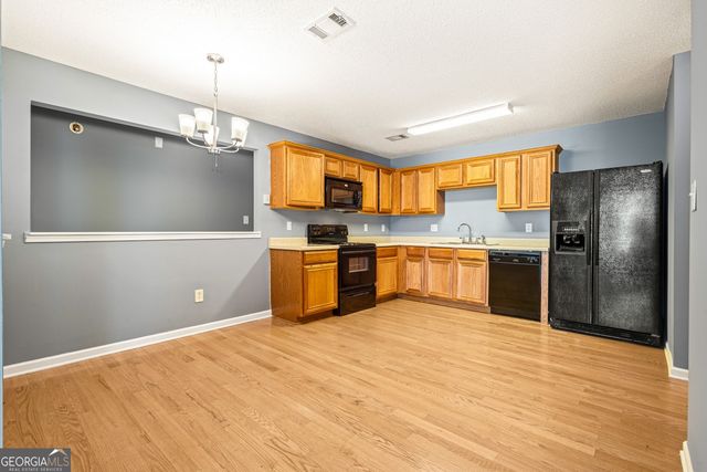 5955 Raventree Court, Atlanta, GA 30349